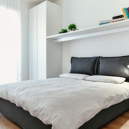 Ferienwohnung Joivy Superb Flat With Balcony Como Exterior foto