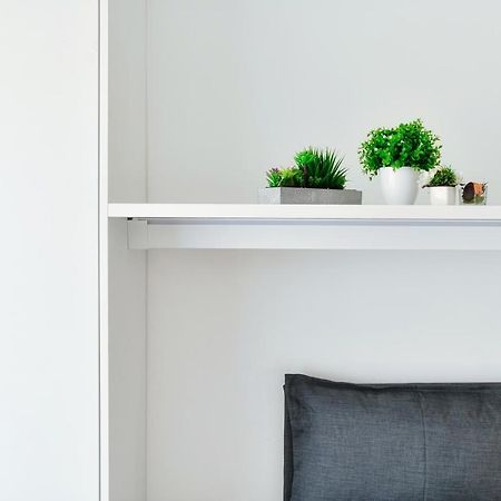 Ferienwohnung Joivy Superb Flat With Balcony Como Exterior foto