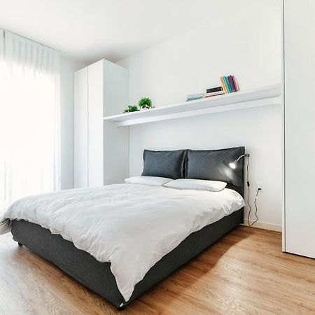 Ferienwohnung Joivy Superb Flat With Balcony Como Exterior foto