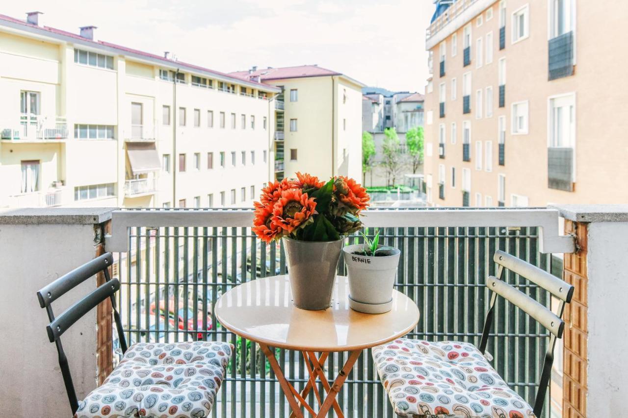 Ferienwohnung Joivy Superb Flat With Balcony Como Exterior foto