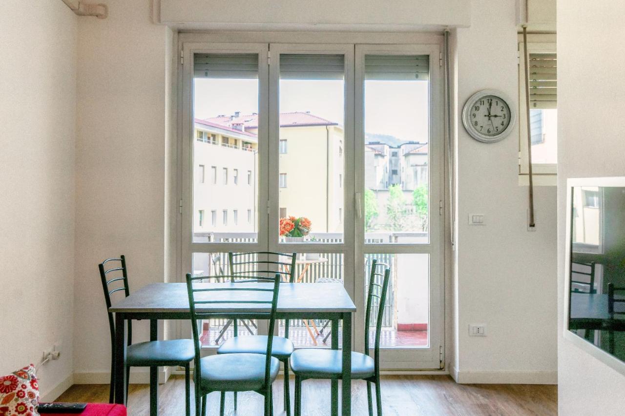 Ferienwohnung Joivy Superb Flat With Balcony Como Exterior foto