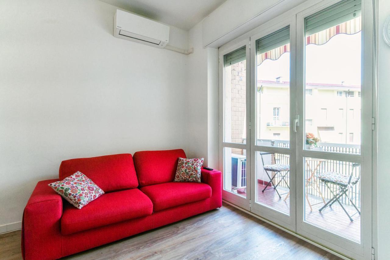 Ferienwohnung Joivy Superb Flat With Balcony Como Exterior foto